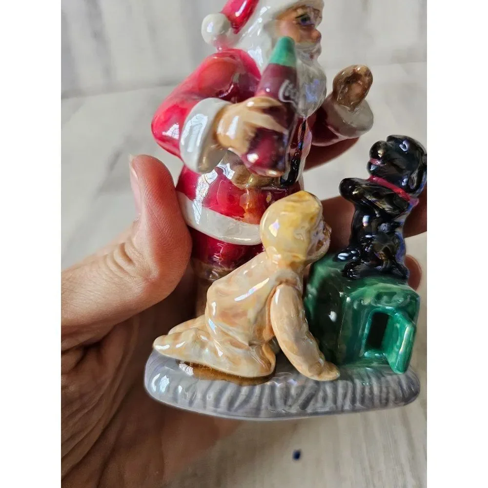 trim a tree Coca-Cola Santa dog ornament 2004 ceramic soda Xmas tree‎